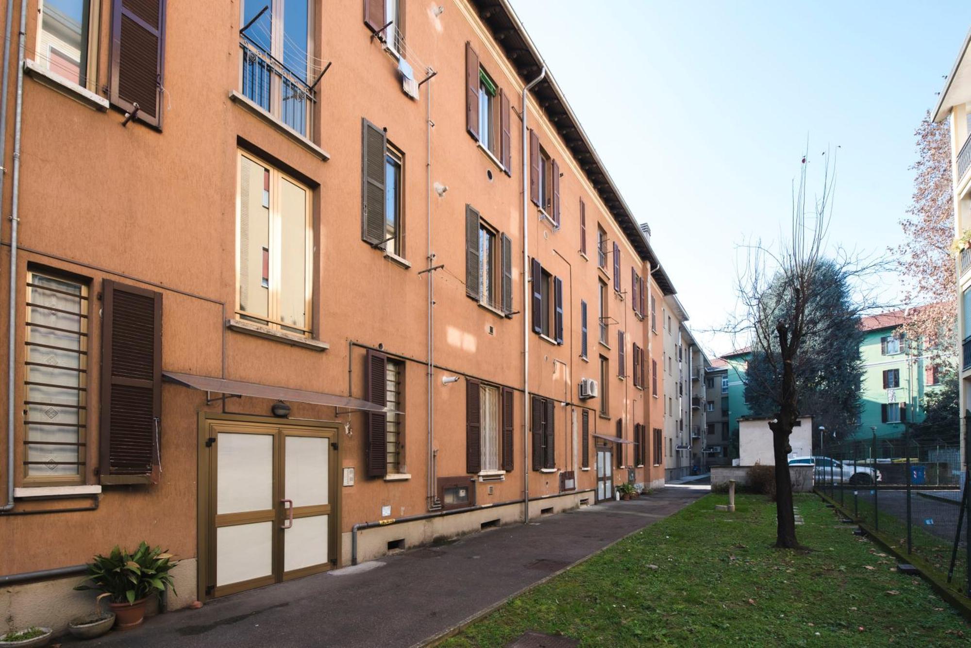 Pepp'S House Apartment Rho Exterior photo